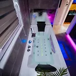 33 Apartment *