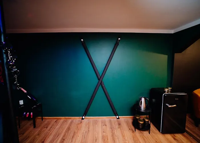 Διαμέρισμα 33 *